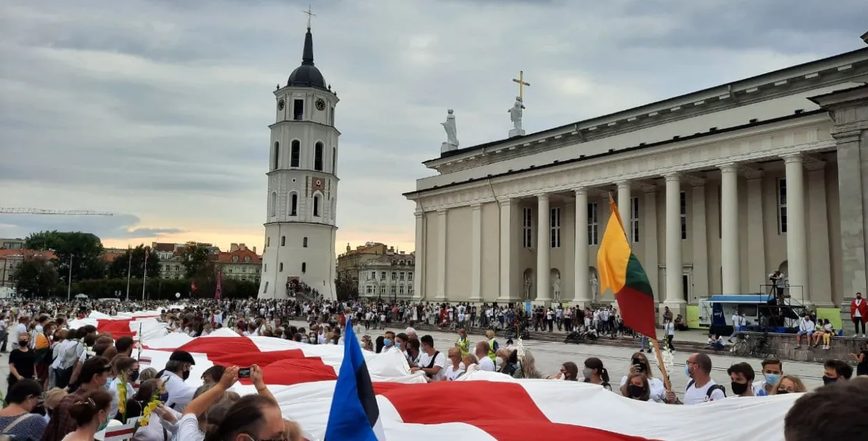 На новом месте: как живут белорусы, приехавшие в Литву по гуманитарному коридору