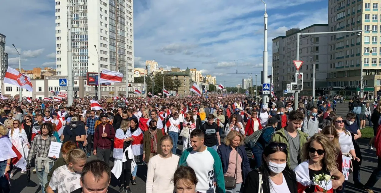 МВД: В стране протестует около 3000 человек