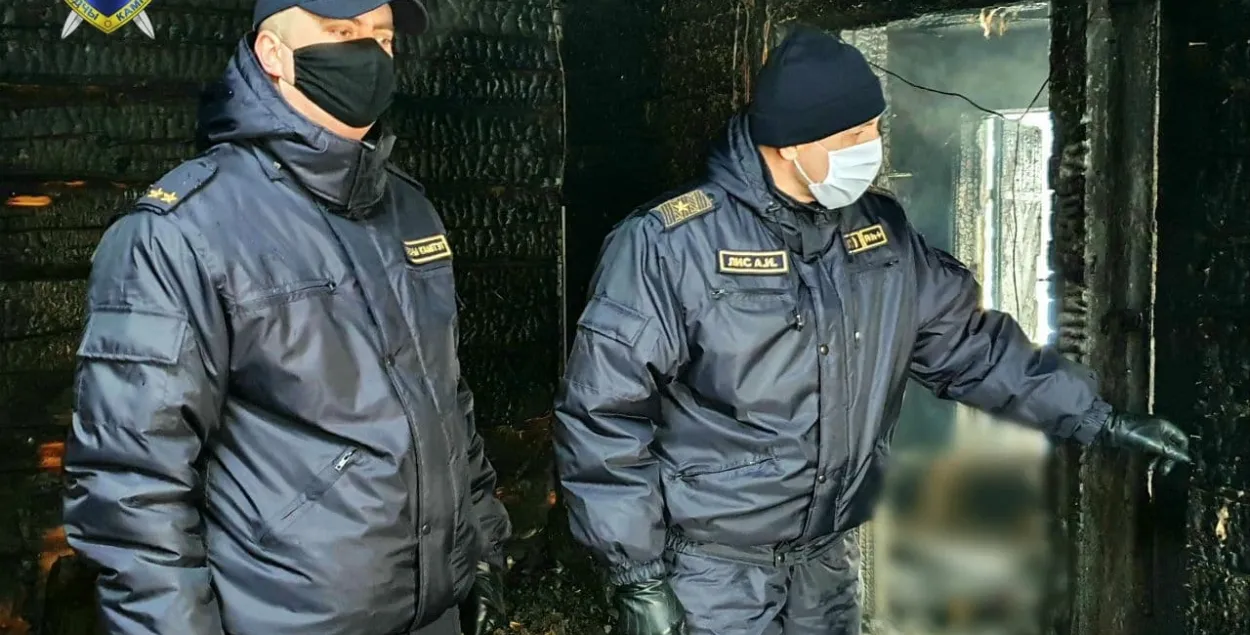 При пожаре в Борисове погибли четыре человека