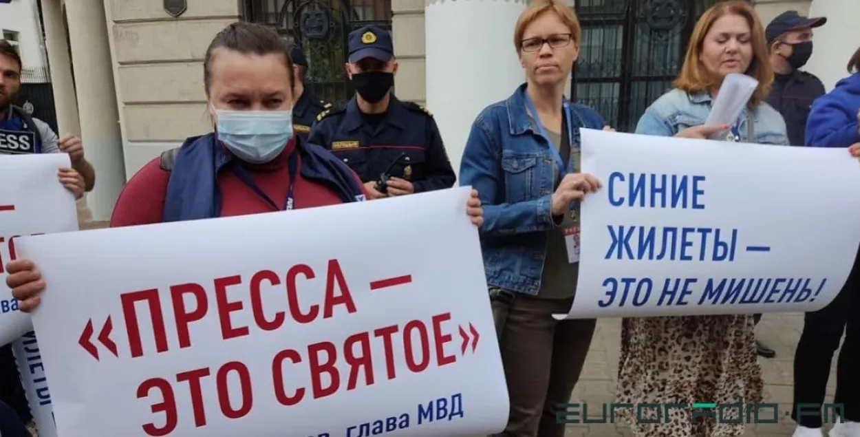 В Докшицах, Витебске и Глубоком освободили журналистов и активистов
