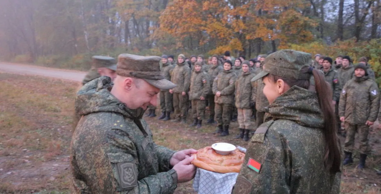 Прыём расійскіх вайскоўцаў у Беларусі / тг-канал Міністэрства абароны
