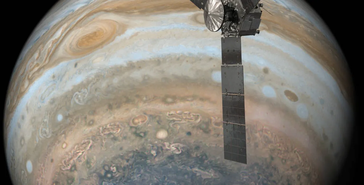 NASA апублікавала новыя здымкі Вялікай чырвонай плямы на Юпітэры (фота)