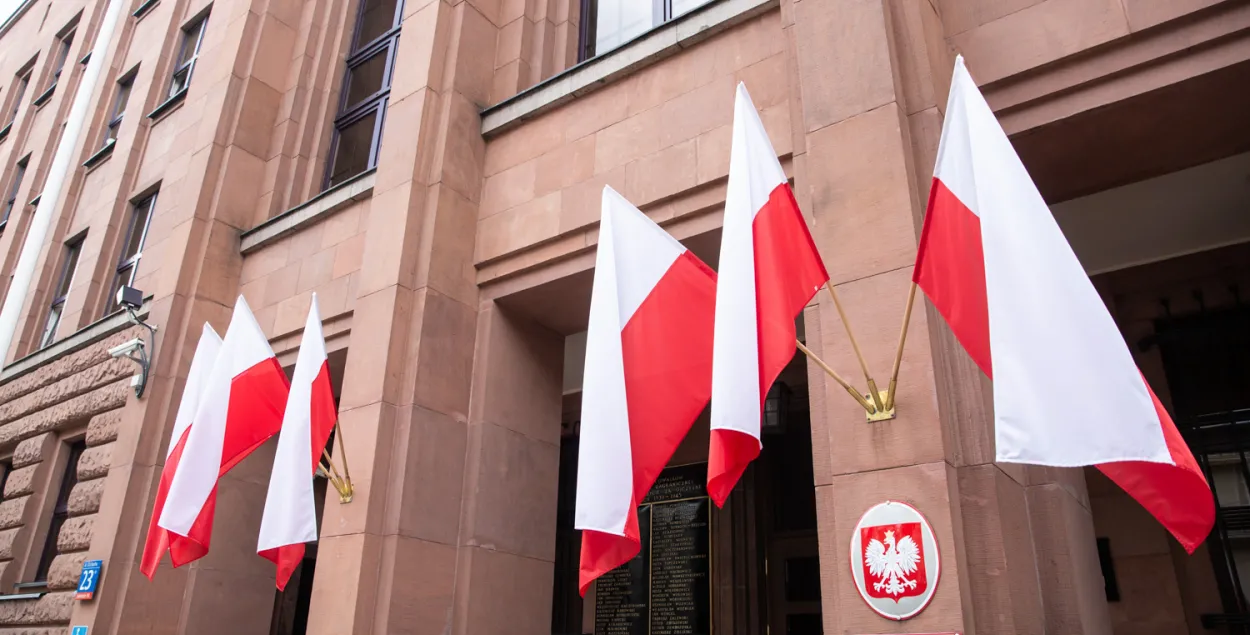 Варшава не смирится с тем, как в Минске относятся к полякам