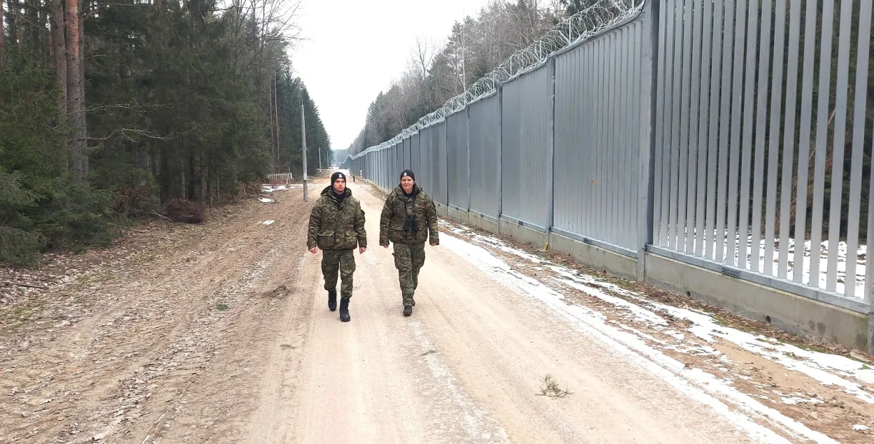 Забор на границе с Польшей /&nbsp;twitter.com/Straz_Graniczna
