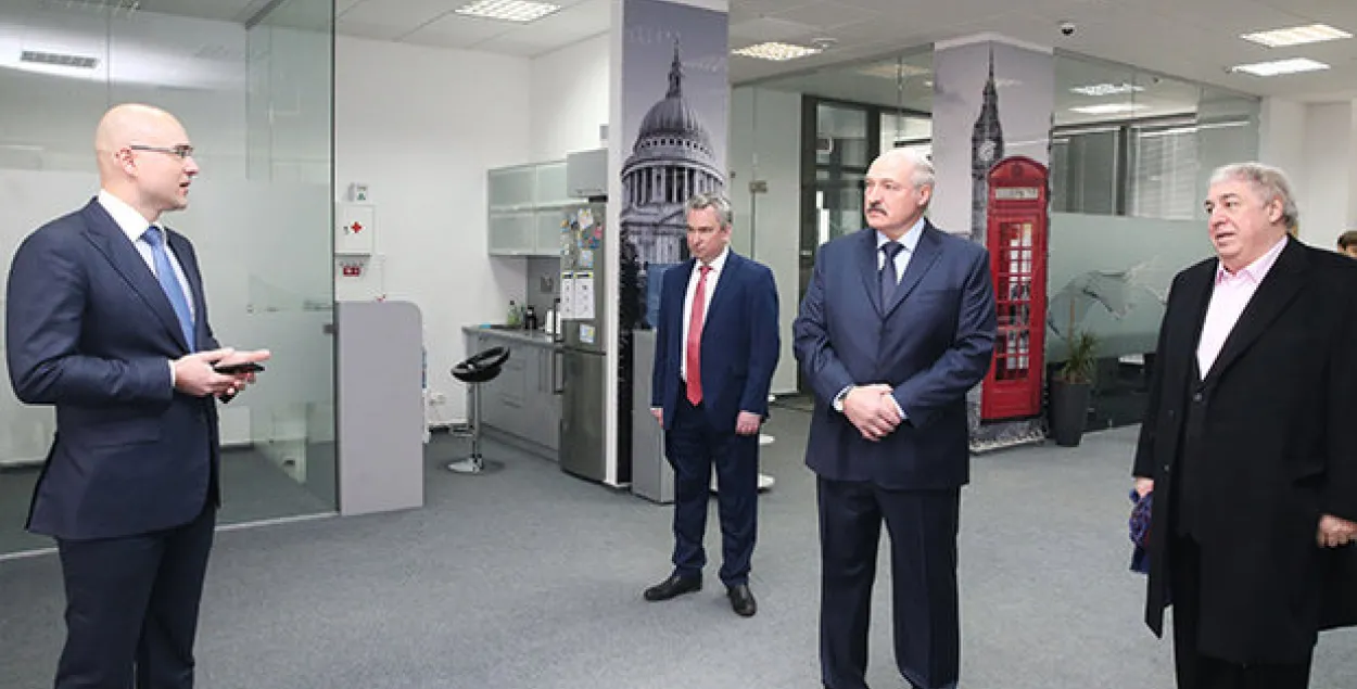 Прокопеня, Лукашенко и Гуцериев. Фото пресс-службы главы государства.