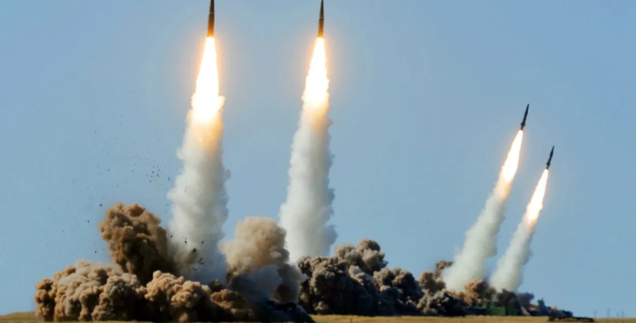 ЗША выйдуць з Дамовы аб ядзерных ракетах сярэдняй дальнасці