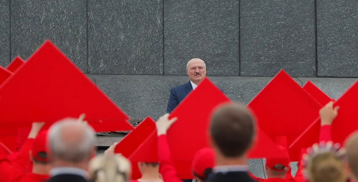 Аляксандр Лукашэнка падчас&nbsp;святкавання Дня незалежнасці ў Мінску 3 ліпеня 2020 года / Reuters