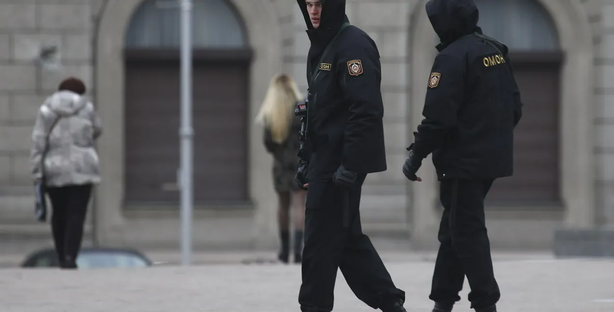 Прокуратура Минска: Снимать преступления милиционеров на видео можно