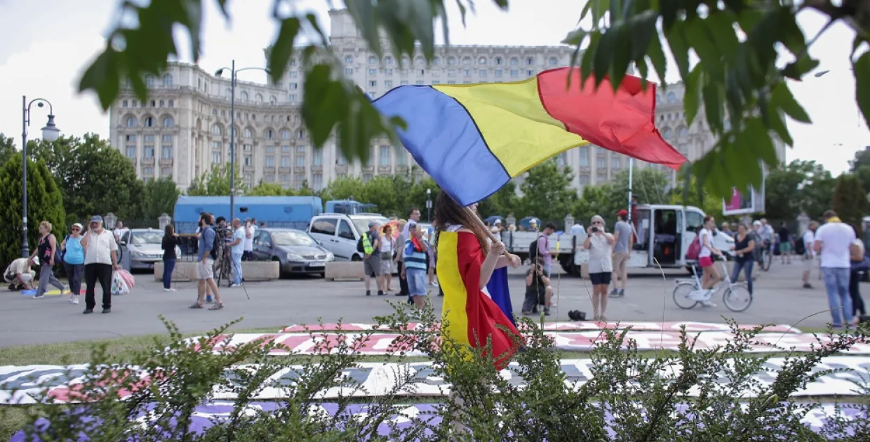 Румыния: (НЕ)бархатная революция 30 лет спустя 