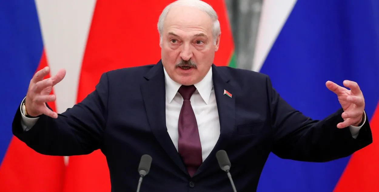 Александр Лукашенко показывает в Москве объем проделанной работы / Reuters