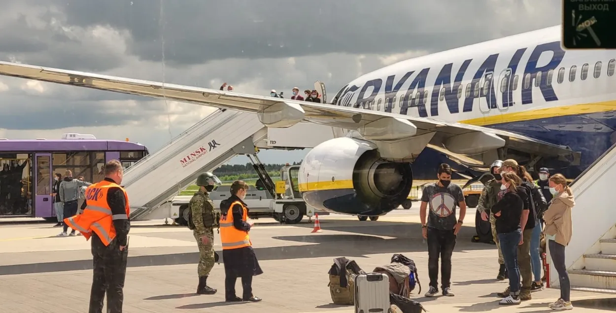 Самалёт Ryanair у мінскім аэрапорце ў траўні 2021-года / delfi.lt​
