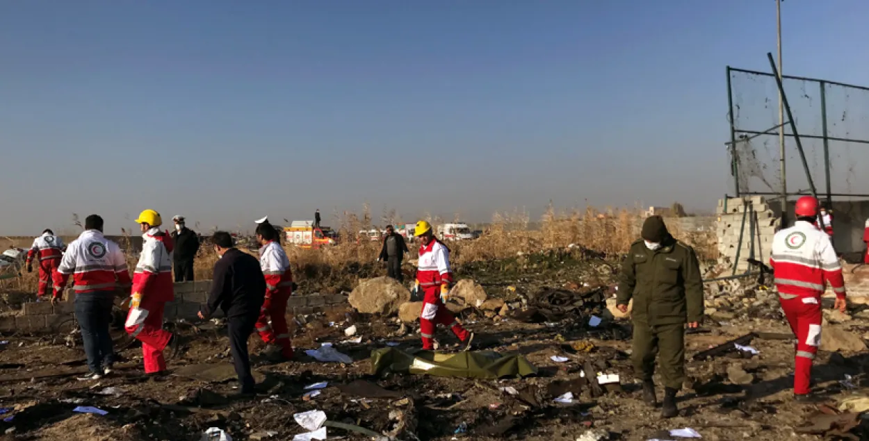 Место авиакатастрофы украинского самолёта / Reuters​