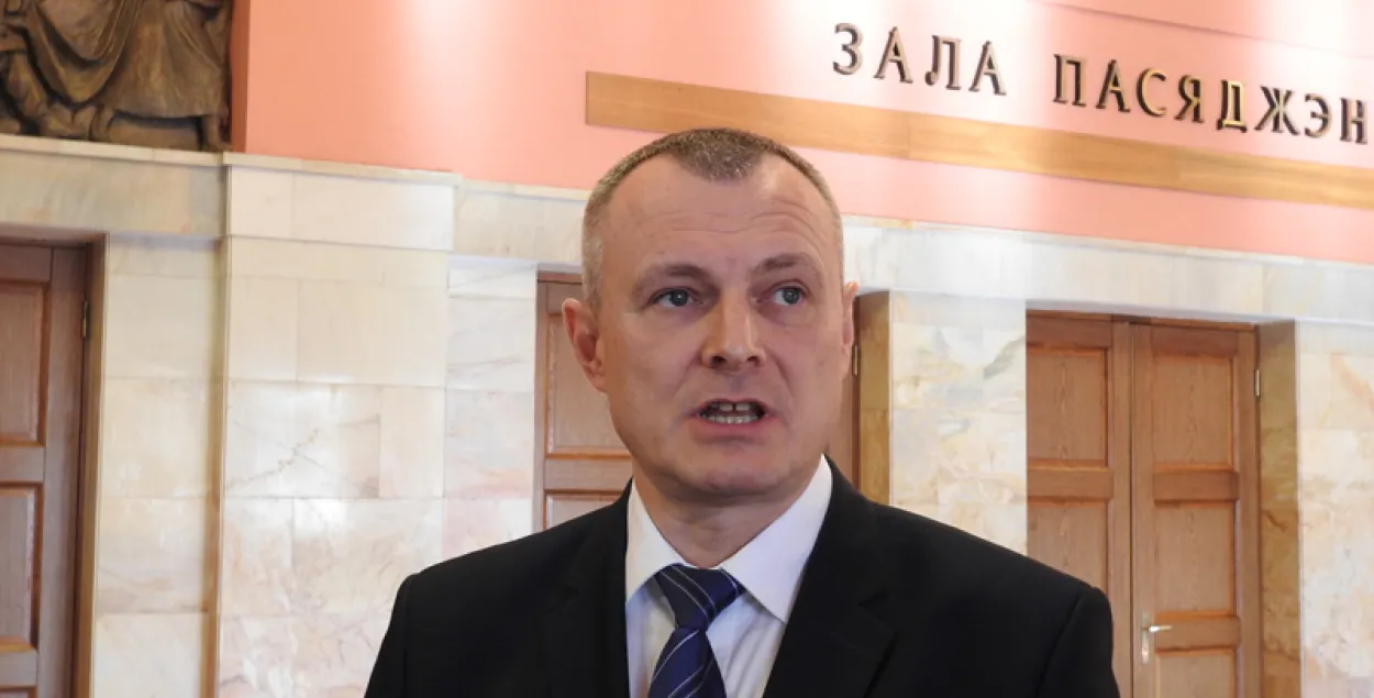 Кіраўнік МУС паведаміў, калі ён сам пройдзе праверку на паліграфе