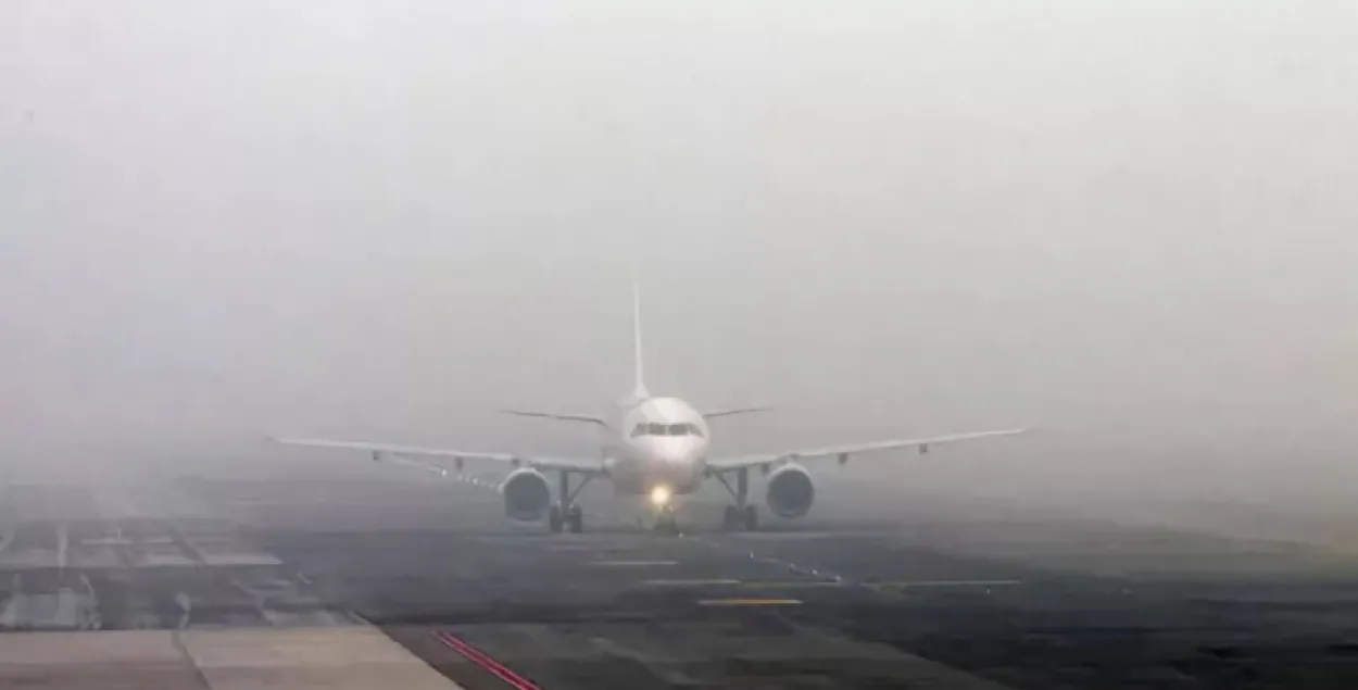 У Мінску праз моцны туман затрымалі прыбыццё шэрагу авіярэйсаў