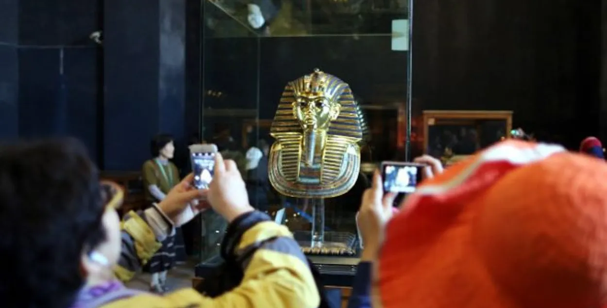 У Егіпце музейных работнікаў судзяць за прыклейванне барады Тутанхамону