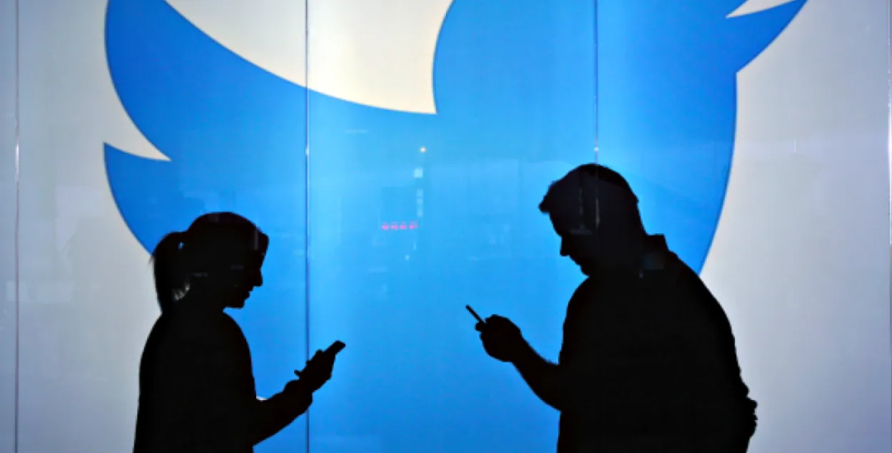 Twitter может стать платным для бизнесменов и чиновников