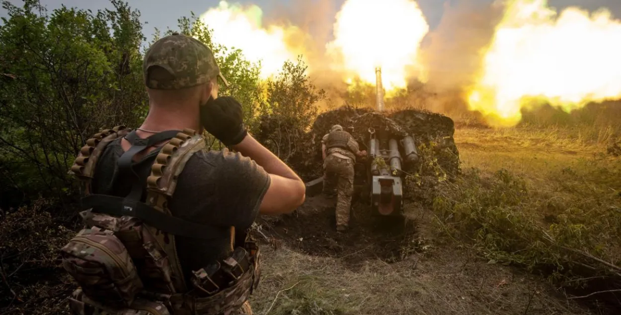 Взрывы в Крыму и пожары в российском Белгороде — 177-е утро войны в Украине
