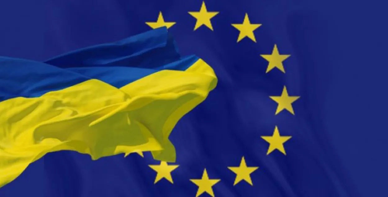 У красавіку Еўрапарламент разгледзіць адмену візаў для Украіны 