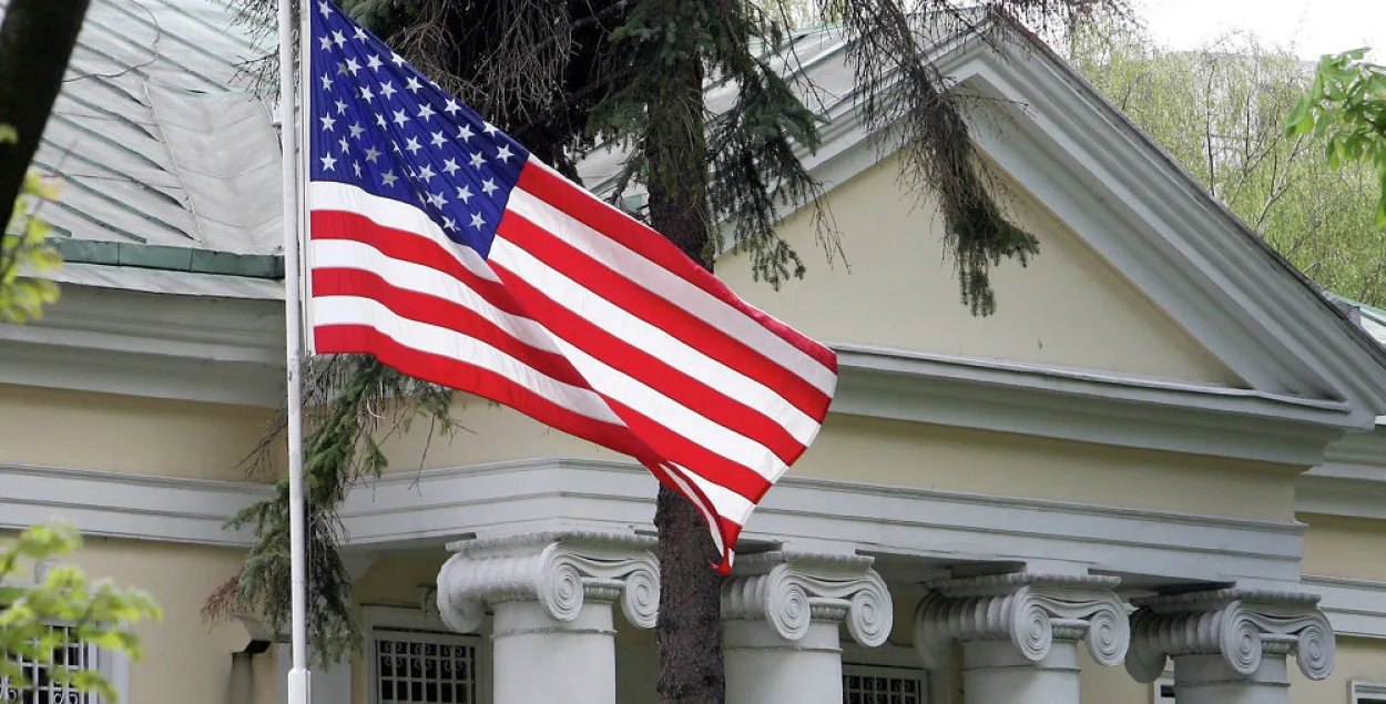 У амбасадзе ЗША ў Мінску з'явіцца сёмы дыпламат 