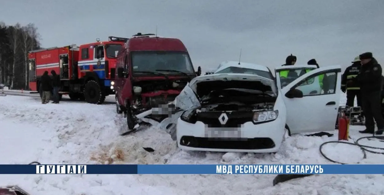 Ва Ушацкім раёне ў аварыі загінулі два чалавекі