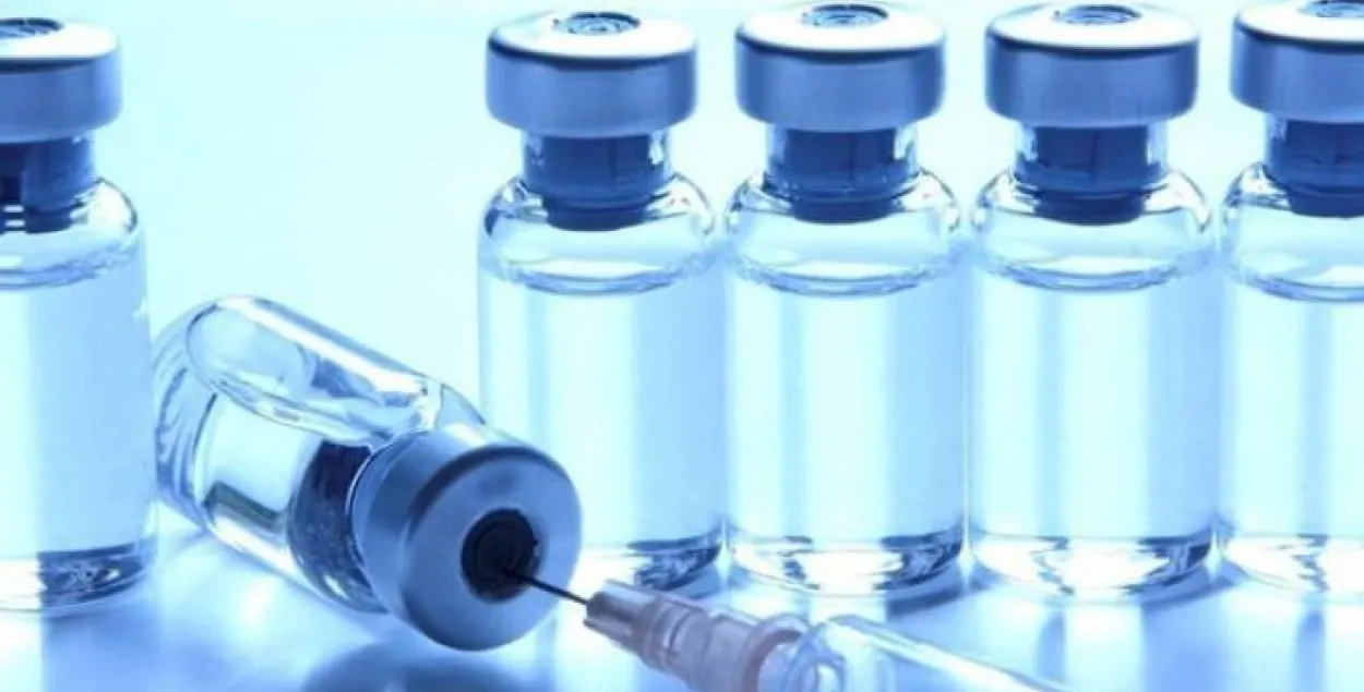 “Санофи” предлагала Минздраву вакцину вместо российской АКДС. Им не ответили