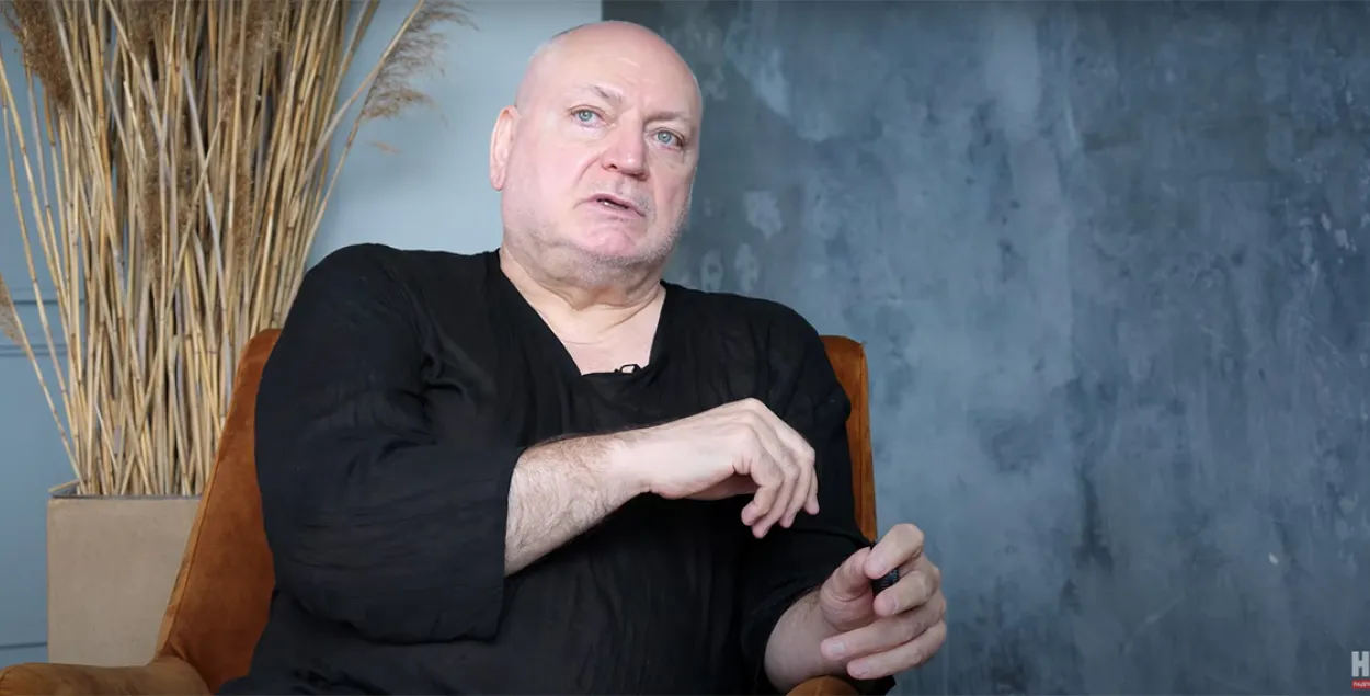 Саша Варламов: Лукашенко тянет с собой в культуру "колхоз"