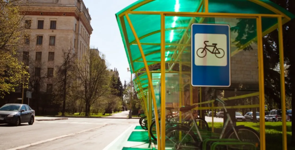 У новых кварталах Мінска прапануюць будаваць велапаркоўкі