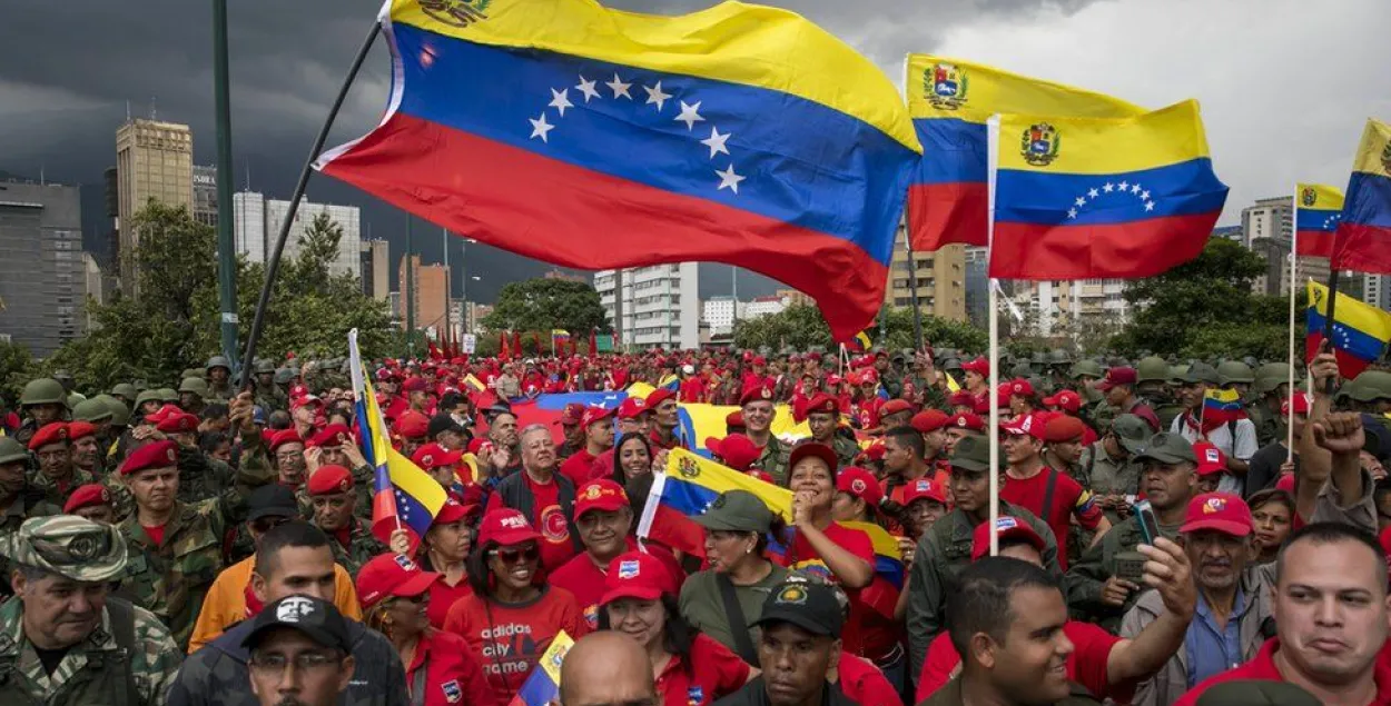 У Венесуэле правялі ваенныя вучэнні з удзелам людзей сталага веку
