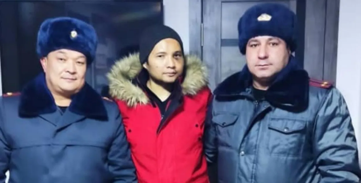 Музыкант Вікрам Рузахунаў&nbsp;пасля вяртання ў Кыргызстан / mvd.gov.kg