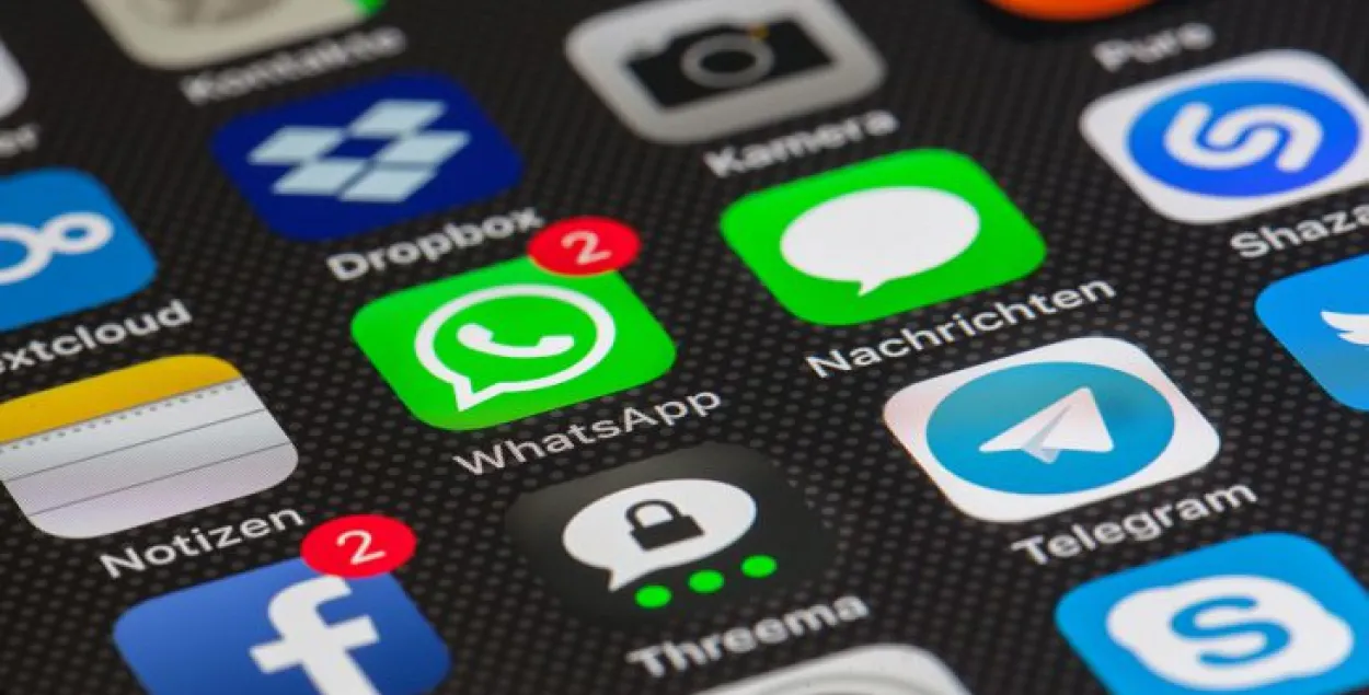WhatsApp будзе судзіцца з арганізатарамі масавых рассылак