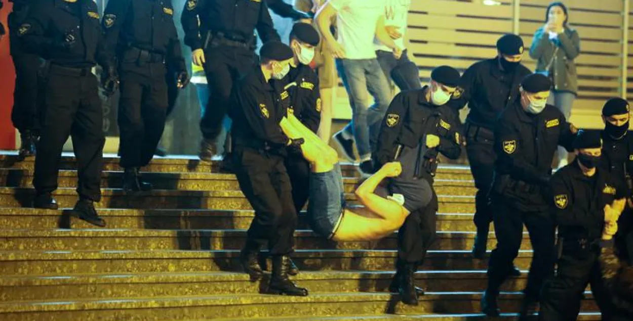 Amnesty International: міліцыянты ў цывільным самі справакалі жорсткі адказ