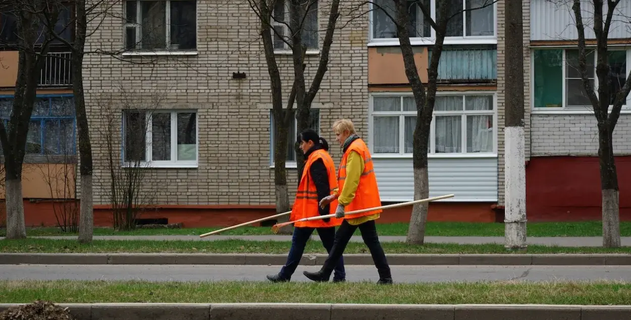 Хотят контролировать председателей и деньги домов: ЖКХ вытесняет  товарищества | Новости Беларуси | euroradio.fm