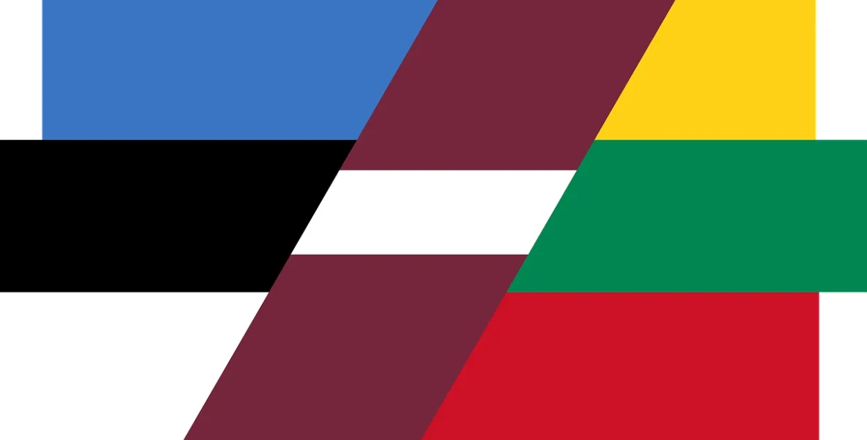 Сцягі Эстоніі, Латвіі і Літвы