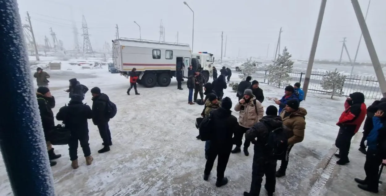 Белорусских водителей спасли в Казахстане