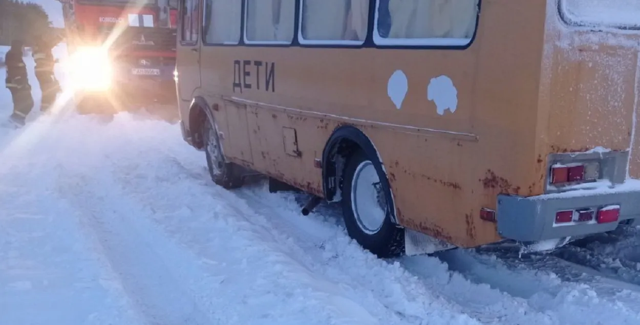 Школьный автобус в Волковысском районе