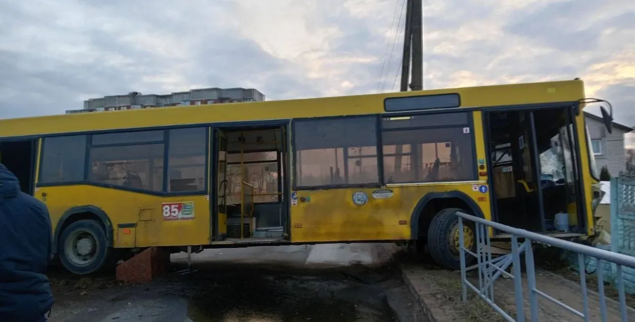 Автобус на месте происшествия в Жодино, 5 марта 2024-го
