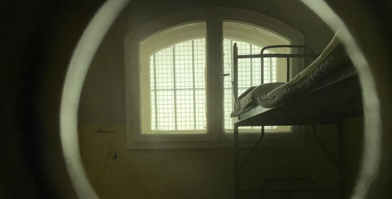 Тюрьма, иллюстративное фото
