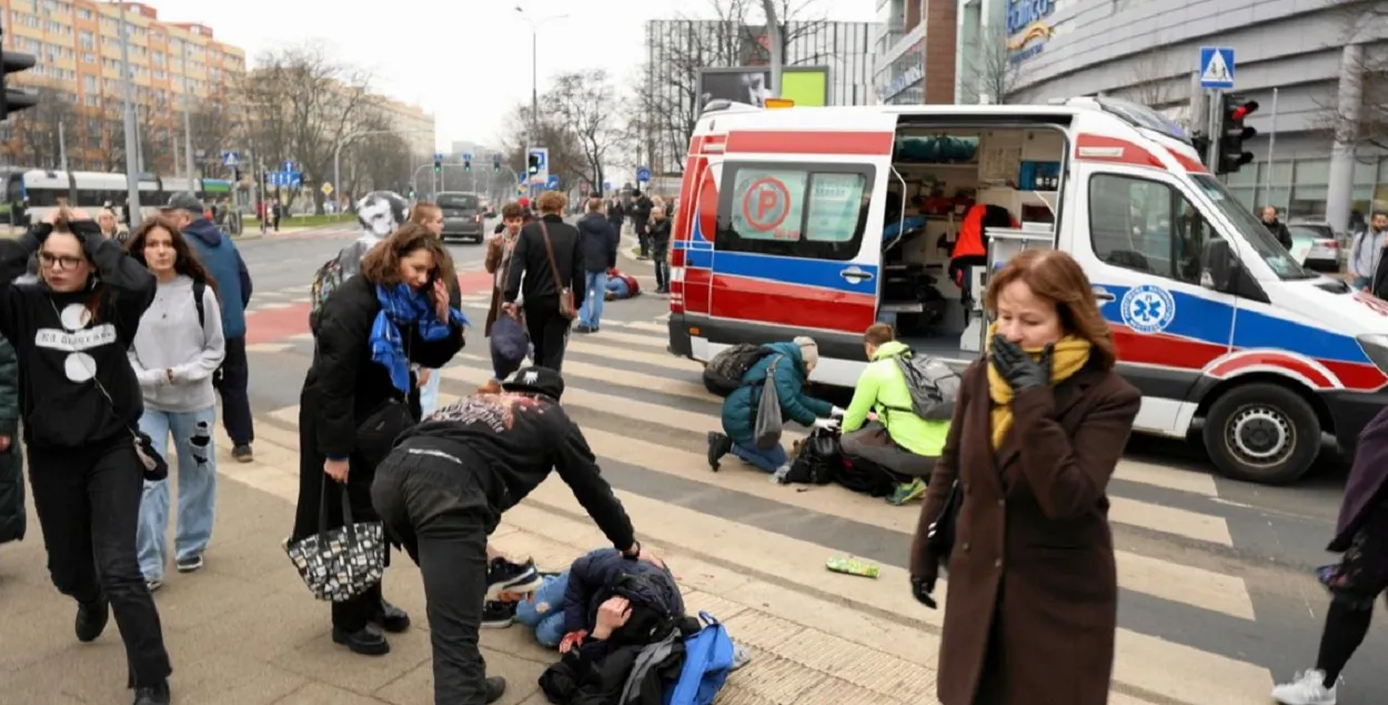 В Щецине автомобиль наехал на толпу людей, много раненых | Новости Беларуси  | euroradio.fm