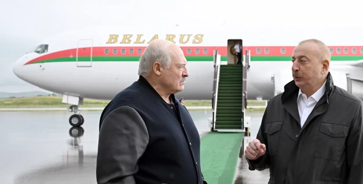 Ильхам Алиев решил показать Александру Лукашенко Нагорный Карабах
