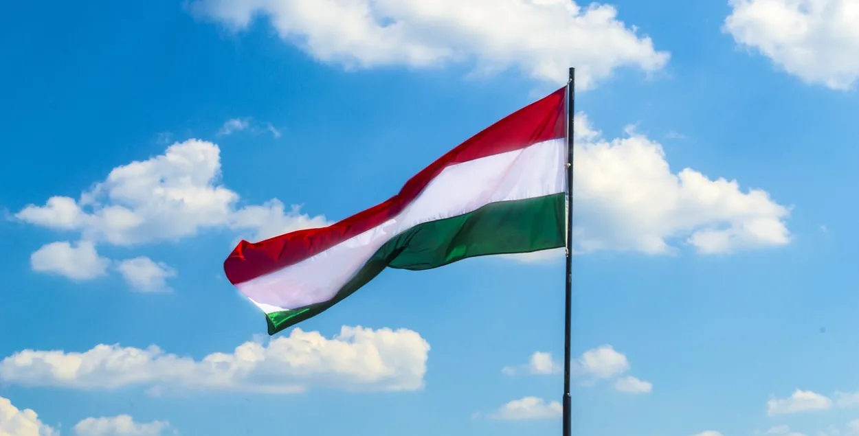 Флаг Венгрии
