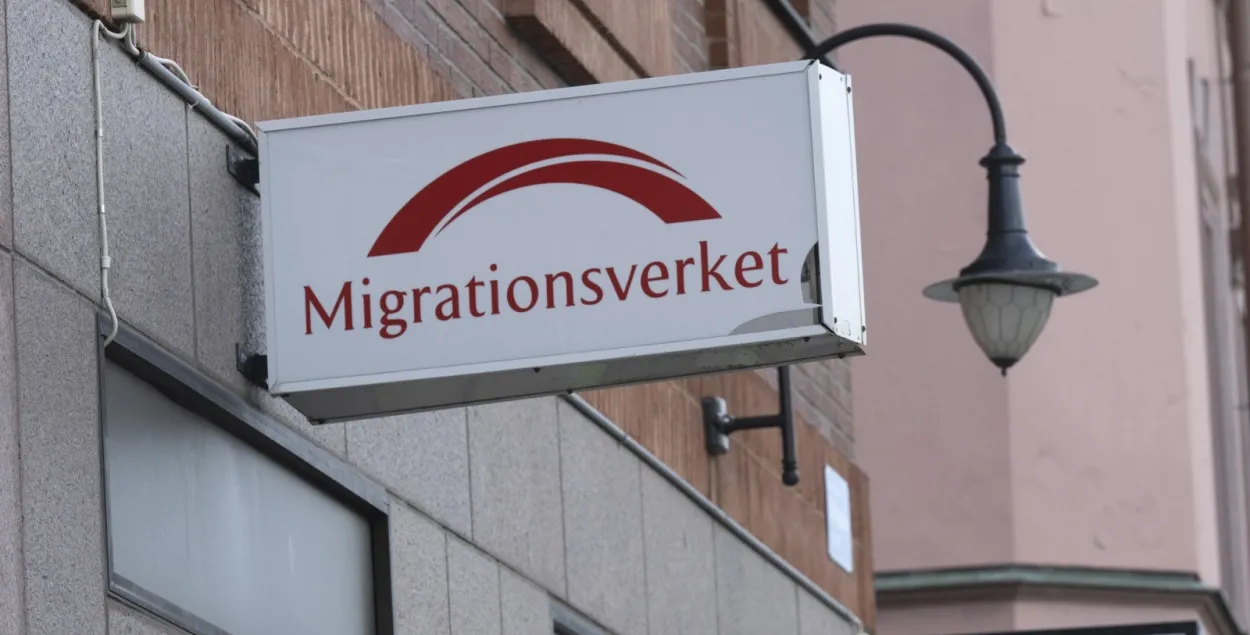 Sweden suspends deportations for Belarusians