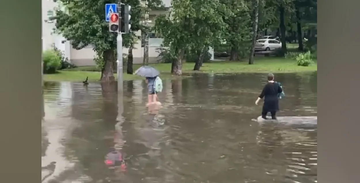 Потоп на Логойском тракте в Минске
