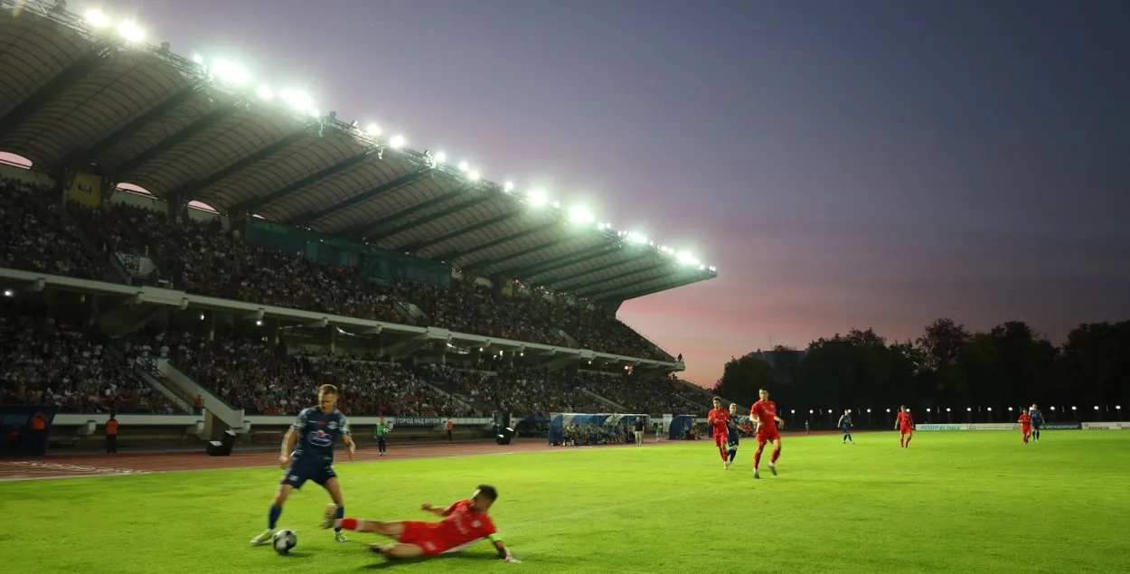 Футбол в Бресте
