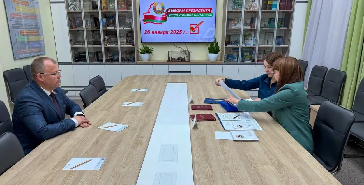 Аляксандр Хіжняк у ЦВК
