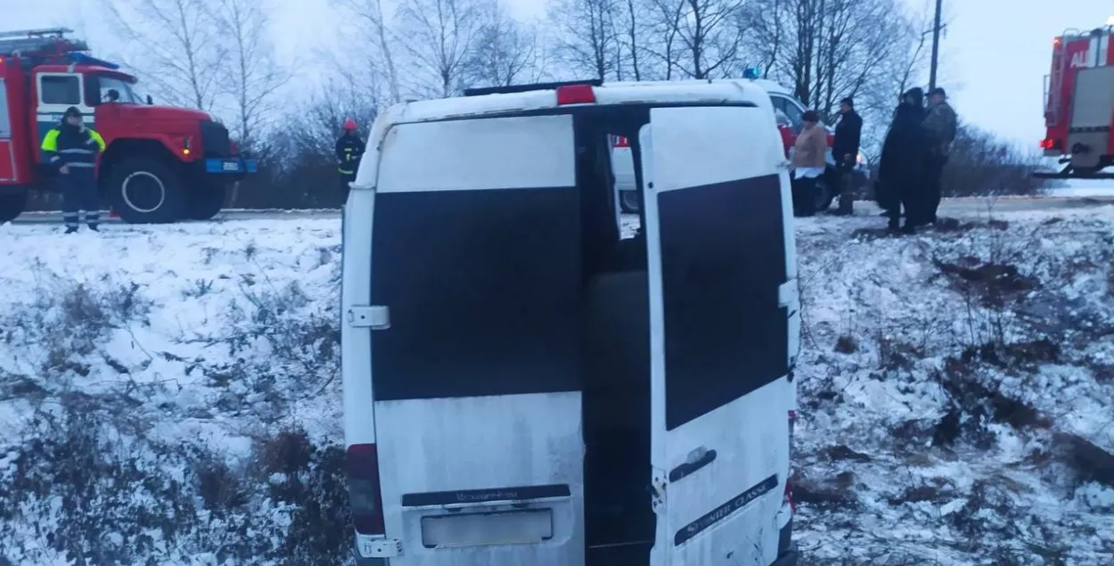 На месцы аварыі ў Валожынскім раёне
