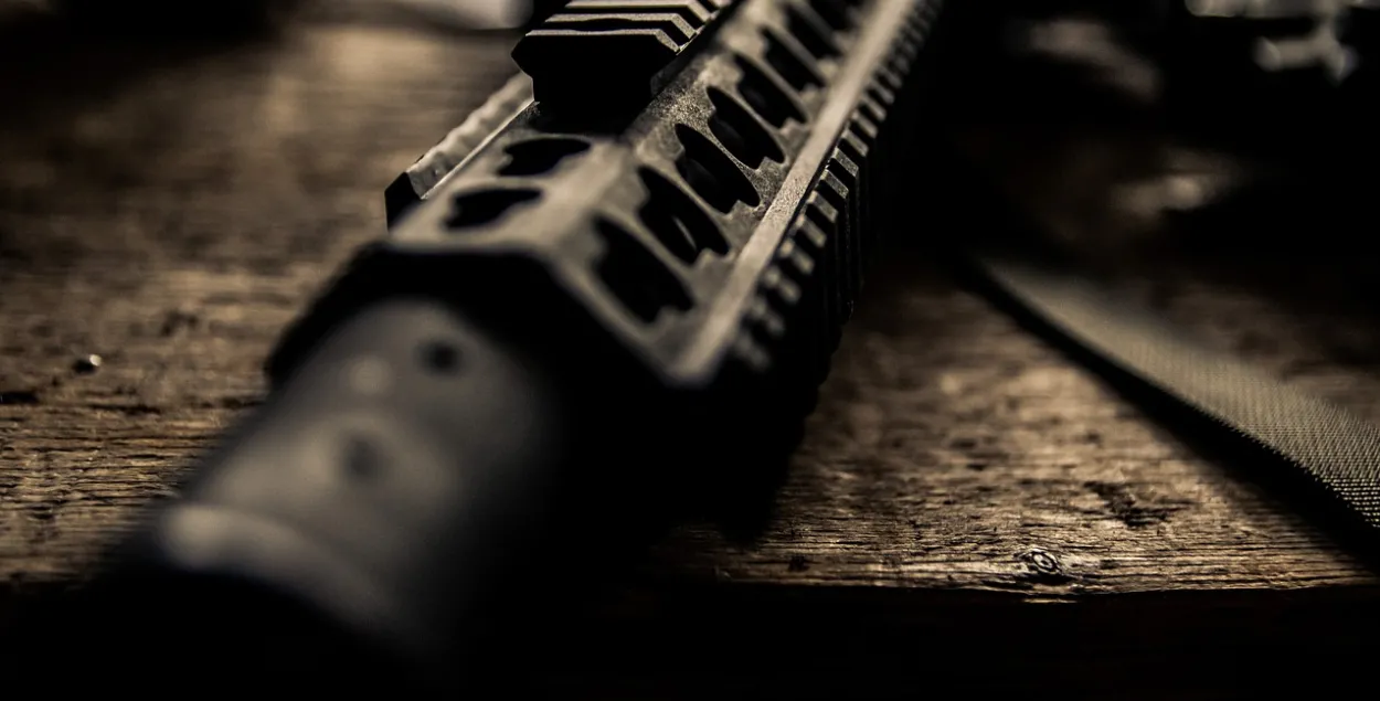 Автомат, иллюстративное фото
