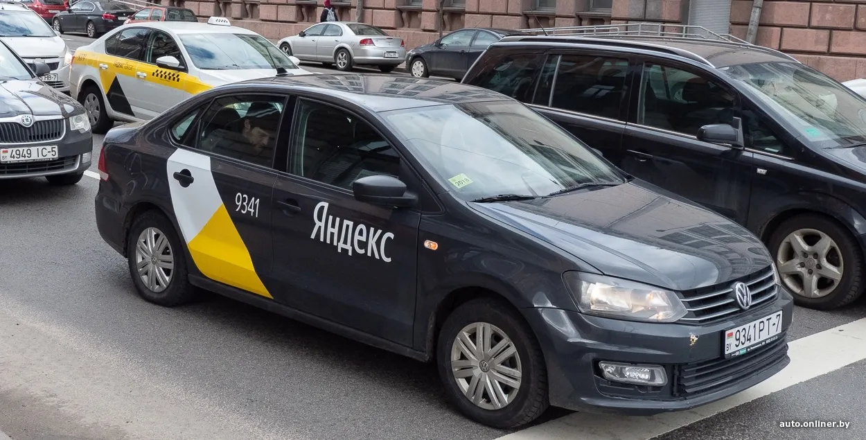 У пікавыя гадзіны "Яндэкс Go" знізіць камісію для кіроўцаў
