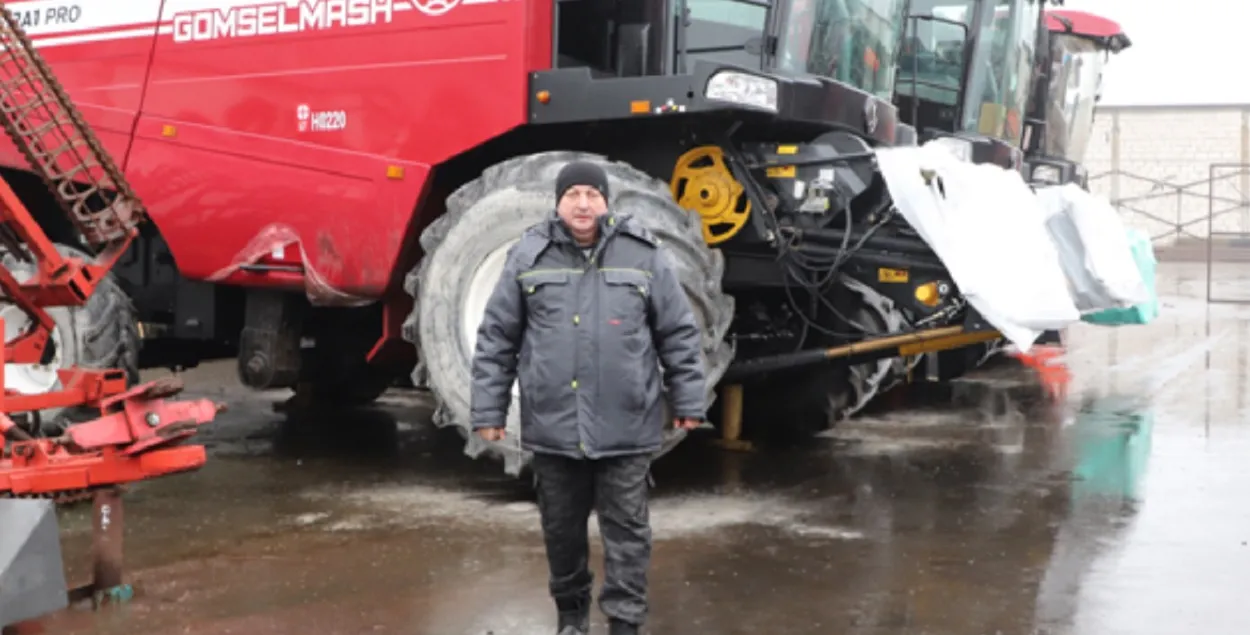 Механизатор и новая техника
