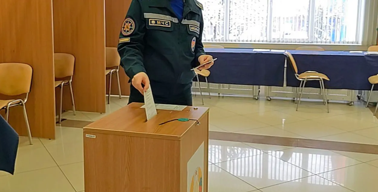 На "электаральным мерапрыемстве" ратавальнікаў спатрэбілася больш, чым на святы
