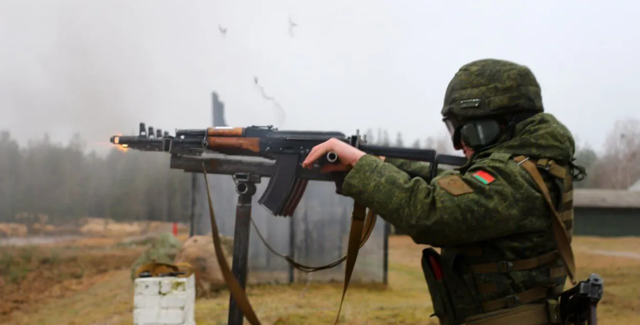 Заняткі ў 11-й асобнай гвардзейскай механізаванай брыгадзе
